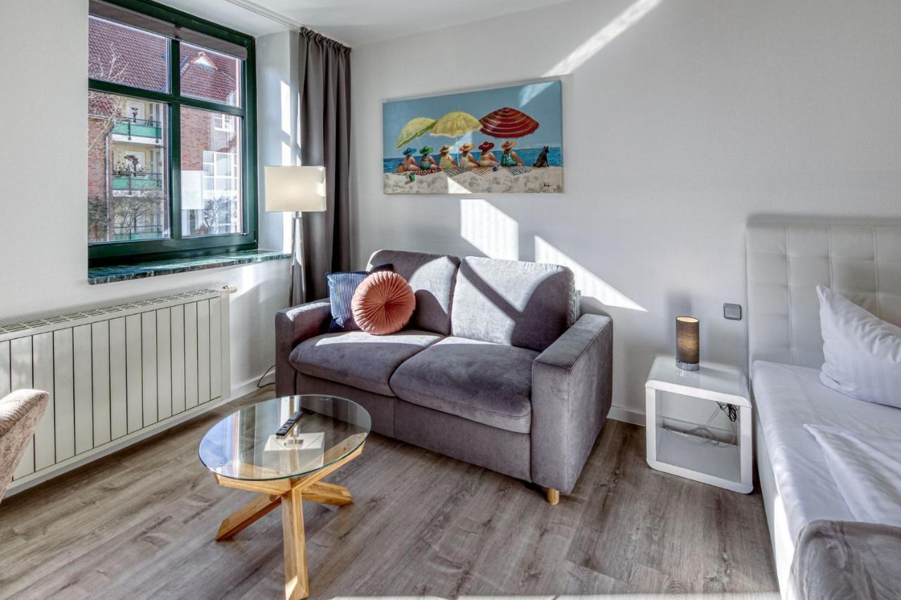 Haus Diana - Perlhuhn Apartment Waren  Bagian luar foto